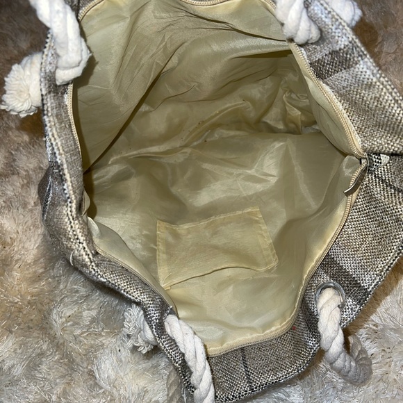 Purse - Picture 3 of 3